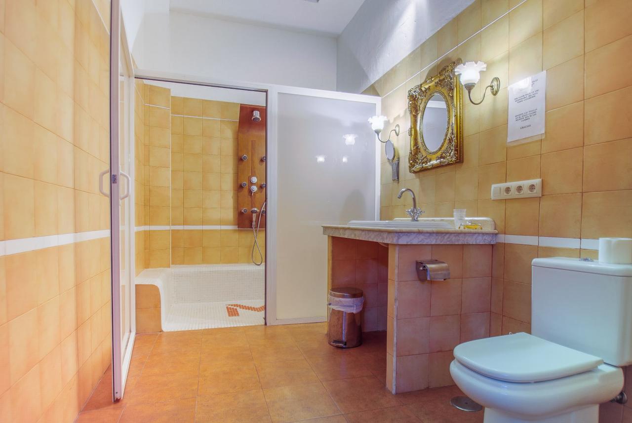 Hostal Nuevo Milan I San Clemente  Dış mekan fotoğraf